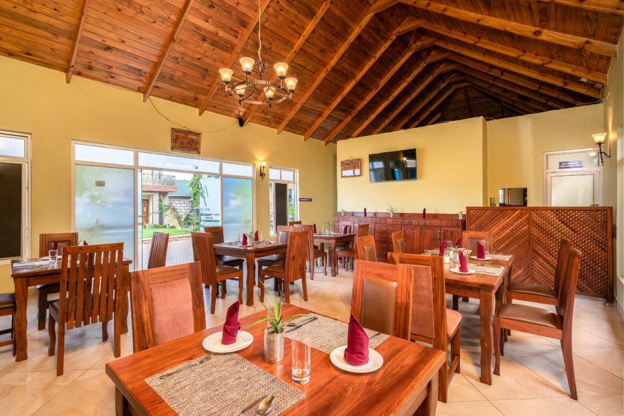 Mrimba Palm Hotel Аруша Екстер'єр фото